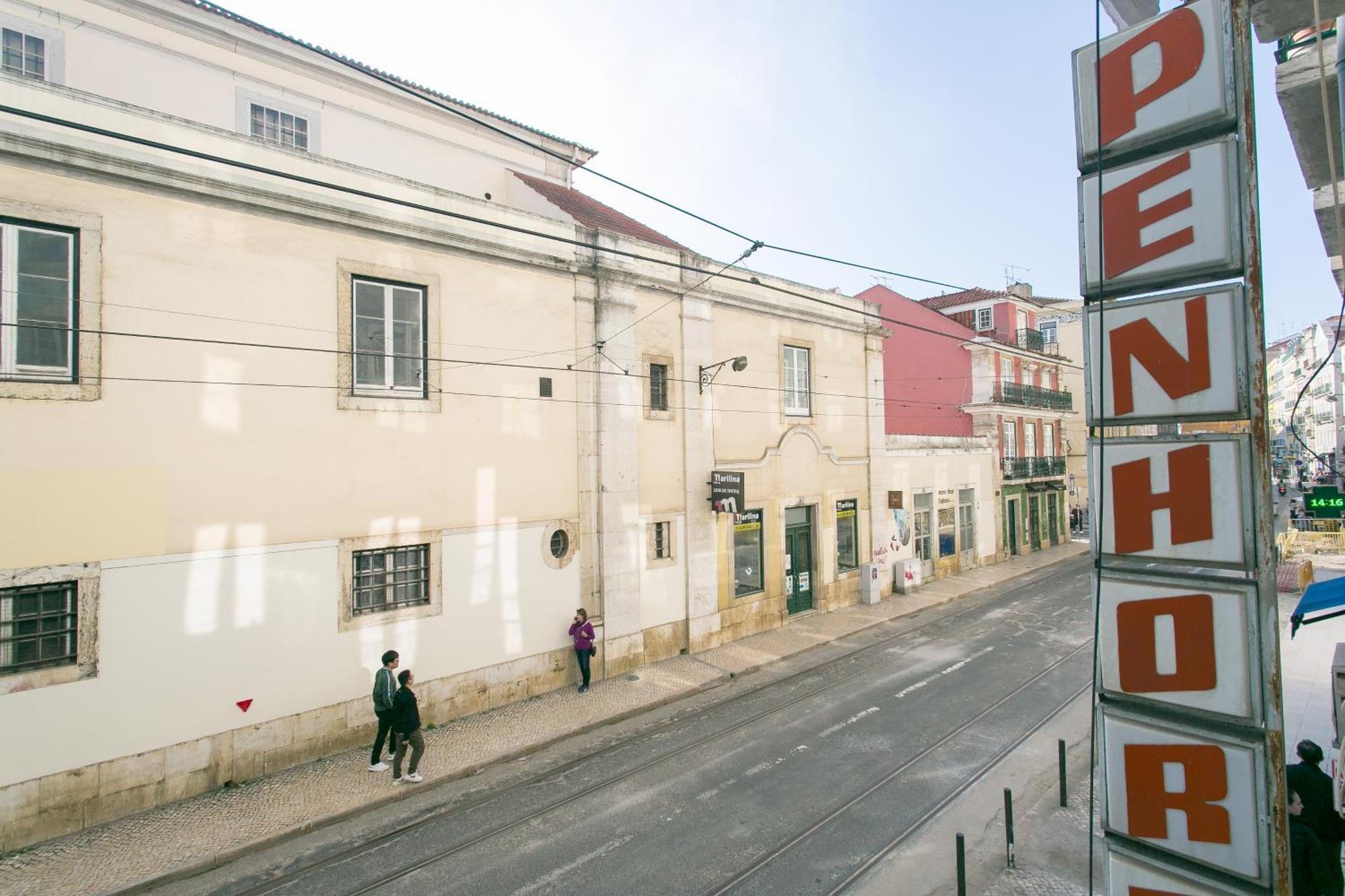 Cozy Apartment In Amazing Location! Lisbon Luaran gambar